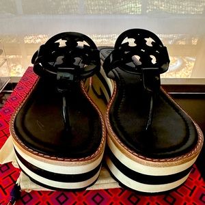Brand new black/white Tory Butch Miller 60MM Platform Sandal -Patent Leather
